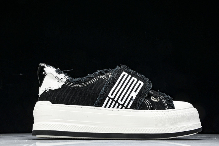 D10R Sneaker D896-174