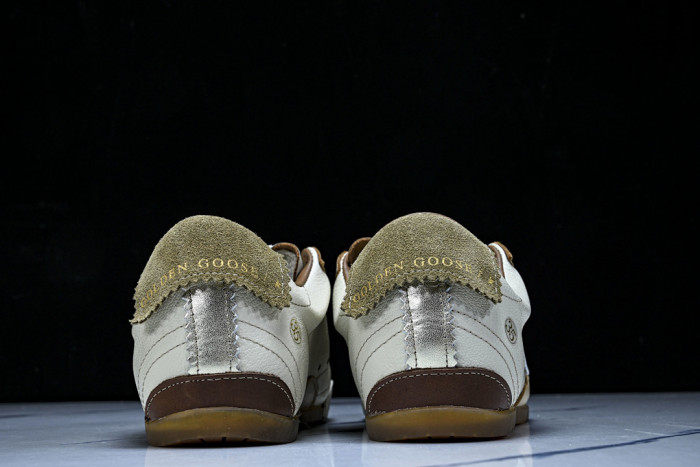 G01den G003e SNEAKERS GGS00006