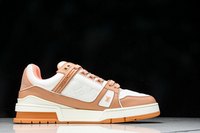 1V SNEAKERS 1V0425-189