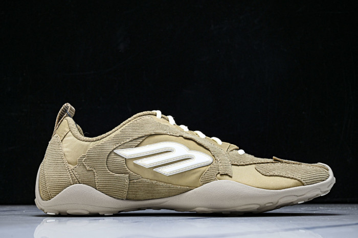 BLCG Sneaker 825418 WDWTS 1997