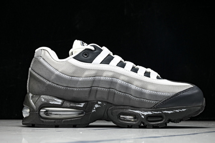 Yu Gi Oh x Nike Air Max Muscle 95 QS Jonouchi II7404-100