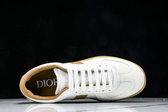 D10R SHOES B01 D896-167