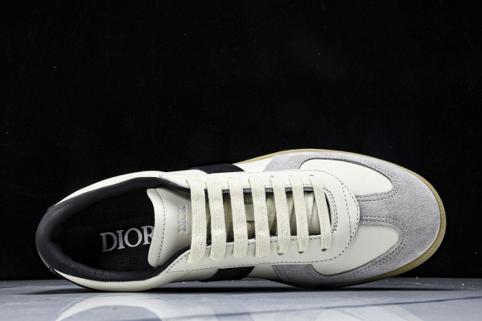 D10R SHOES B01 D896-168