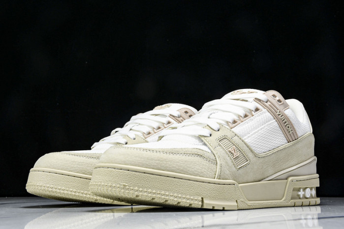 1V TRAINER 1V0425-334