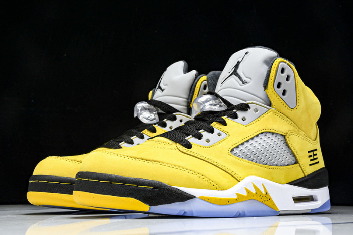 Air Jordan 5 Retro "Tokyo" IO3372-700