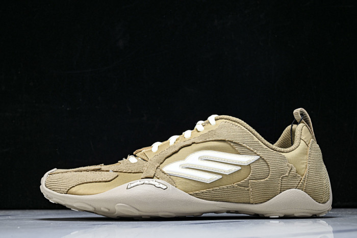 BLCG Sneaker 825418 WDWTS 1997