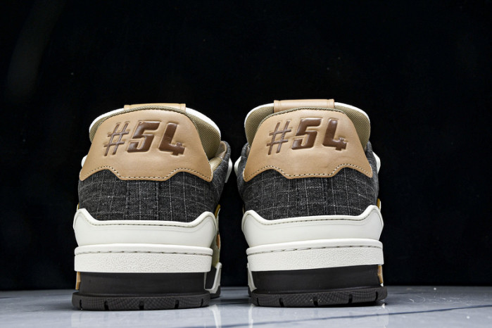 1V TRAINER 1V0425-327