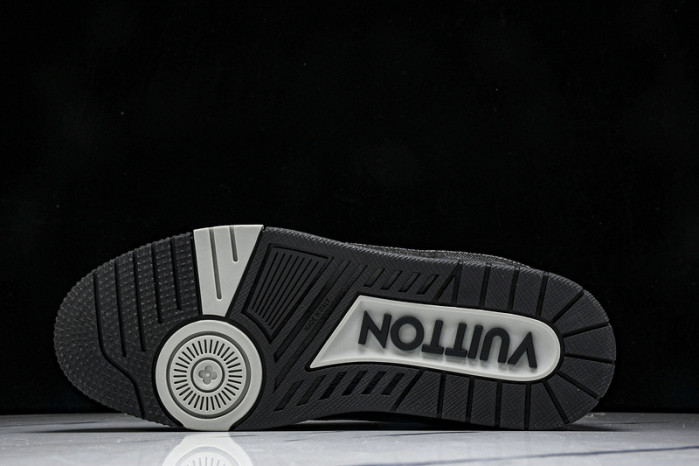 1V TRAINER 1V0425-335