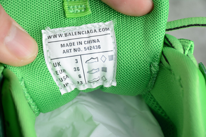 blcg track trainer green w2lb1 3951