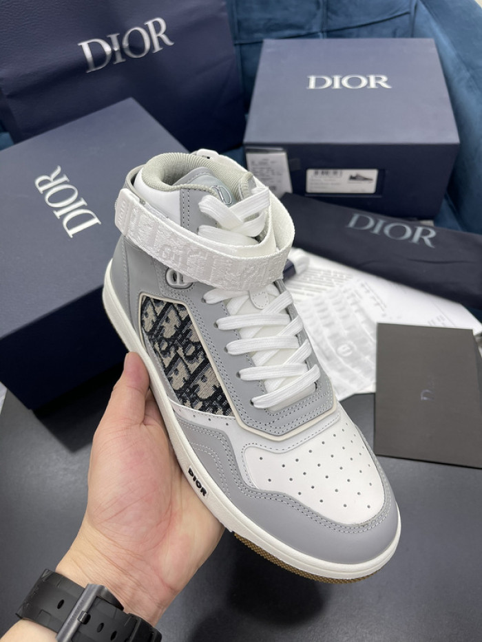d10r b27 sneakers