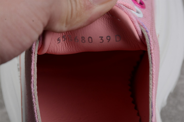 A1exa*der Mcqv*en SNEAKERS