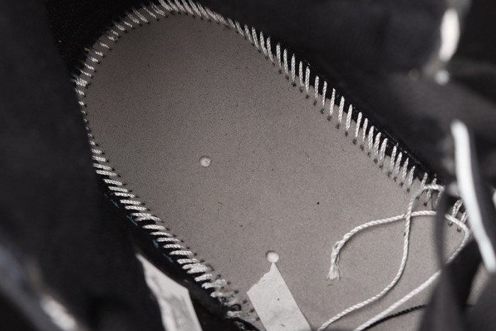 air jordan 1 retro black white (2014) 555088-010