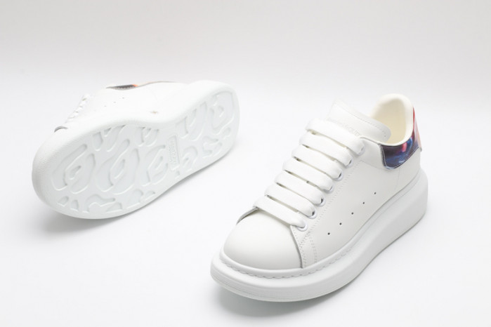 A1exa*der Mcqv*en SNEAKERS MC5563-086