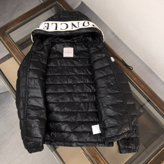 m0ncle mon0926-037