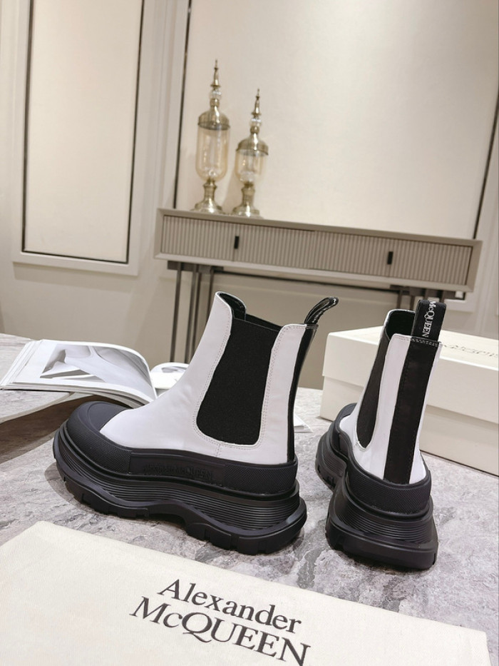 A1EXANDER M*QUEEN SNEAKERS WHGP7-131
