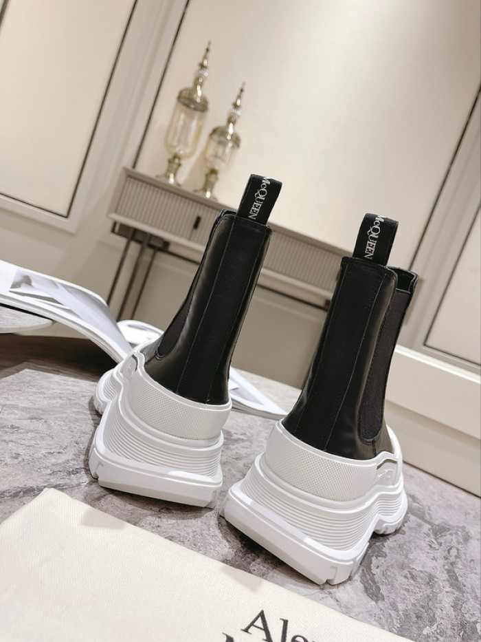 A1EXANDER M*QUEEN SNEAKERS WHGP7-133