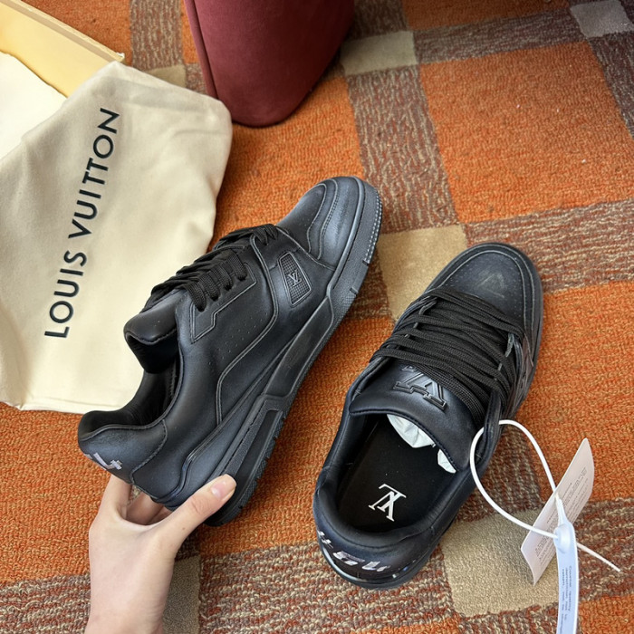 1V SNEAKERS 1V0425-149