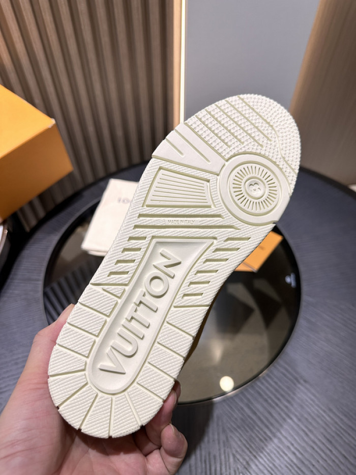 1V SNEAKERS 1V0425-175