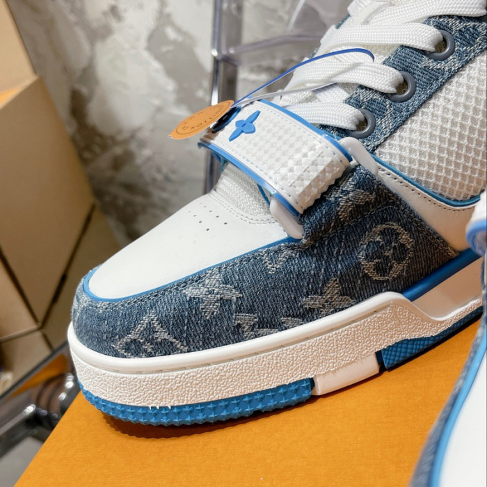 1V SNEAKERS 1V0425-199