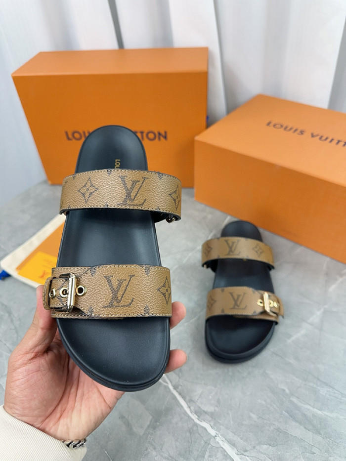 1*V SLIPPERS 11V0107-051