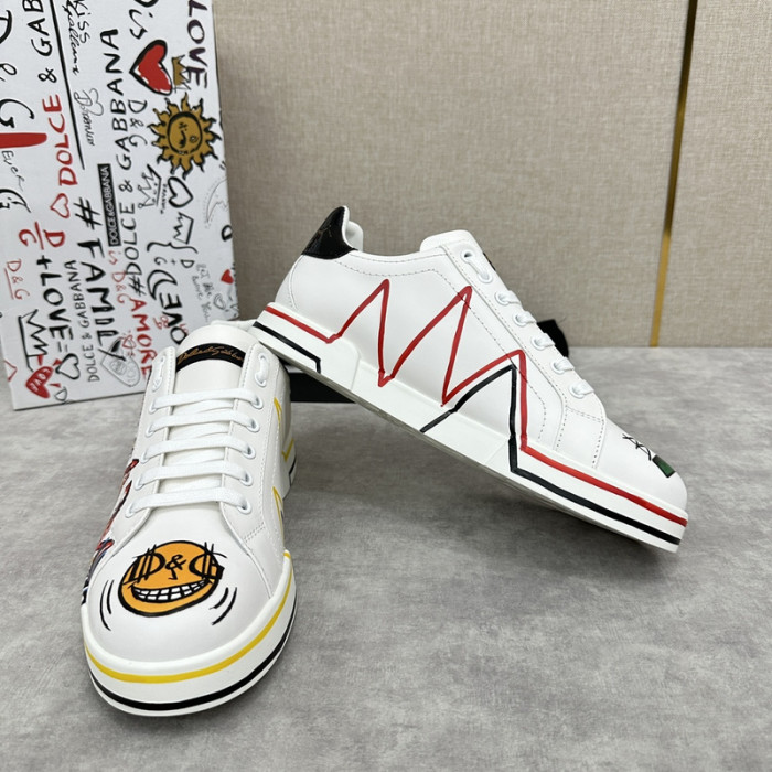 D.G. Sneakers DG210-223