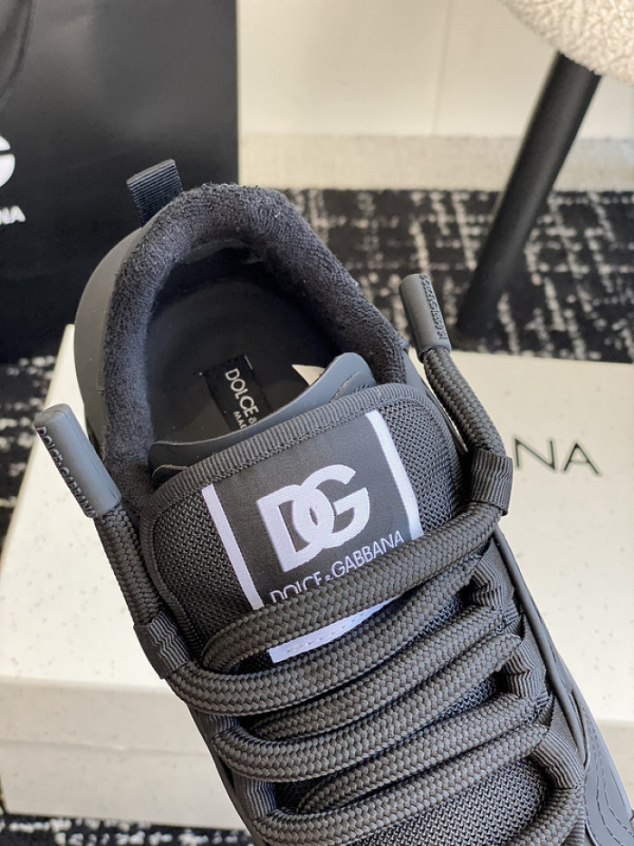 D.G. Sneakers DG210-238