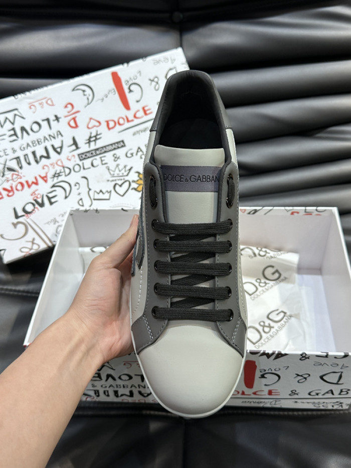 D.G. Sneakers DG210-245