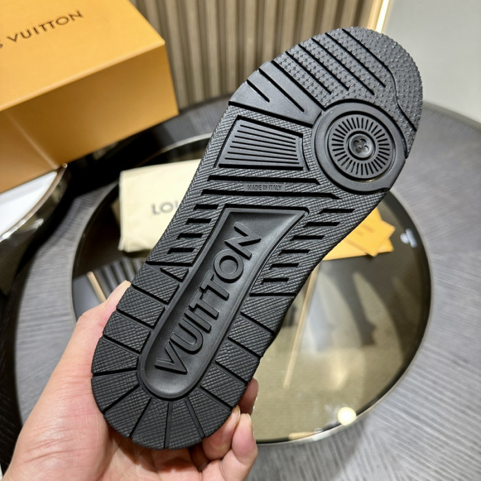 1V SNEAKERS 1V0425-273