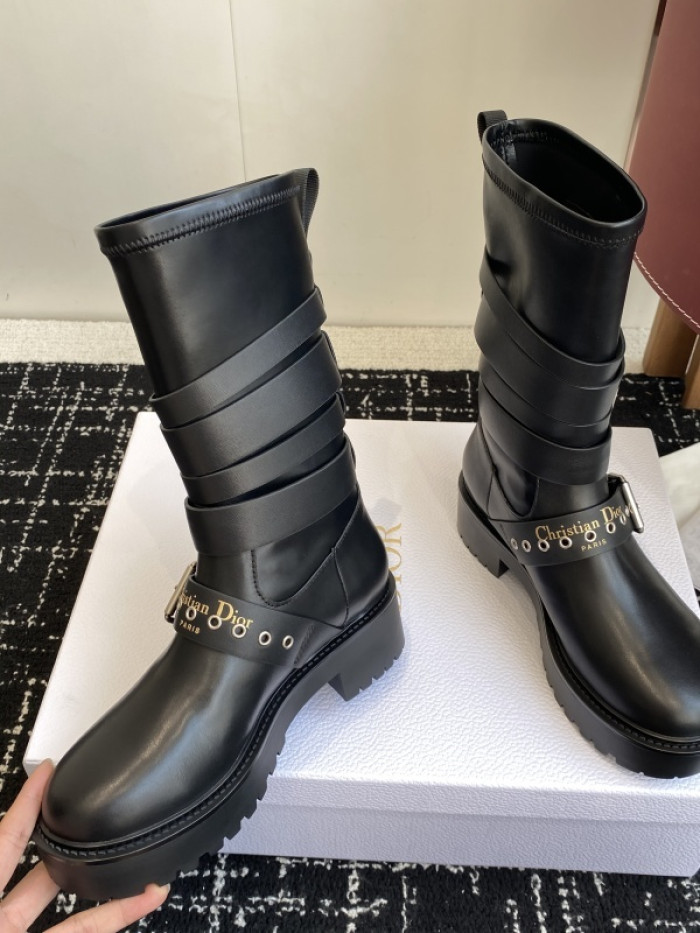 D10R Boots D897-173