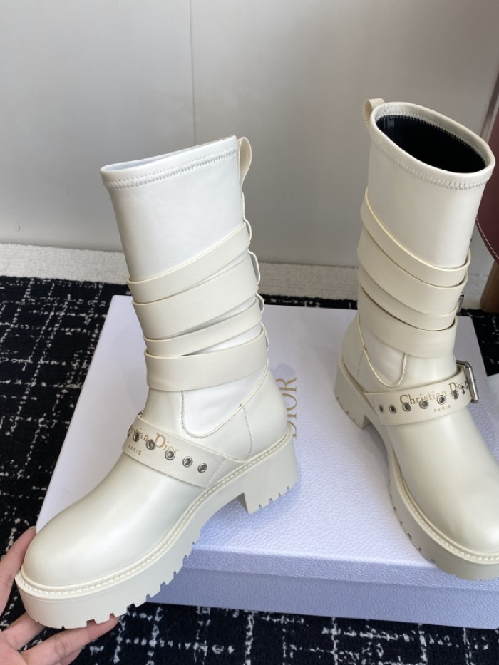 D10R Boots D897-174