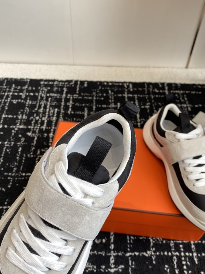 HER*MES SNEAKER HM1028-131