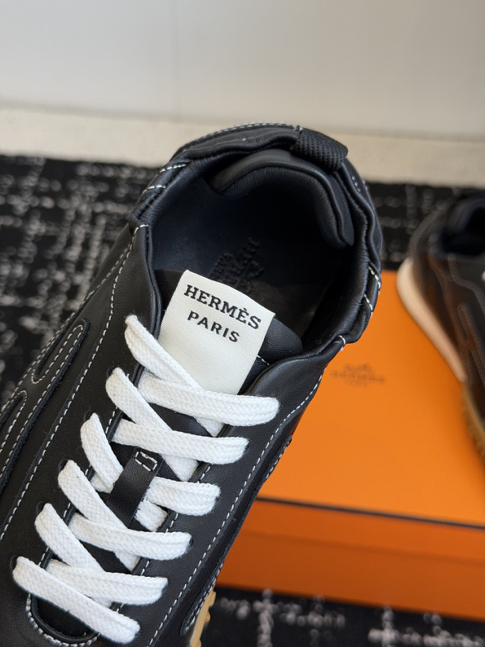 HER*MES SNEAKER HM1028-223