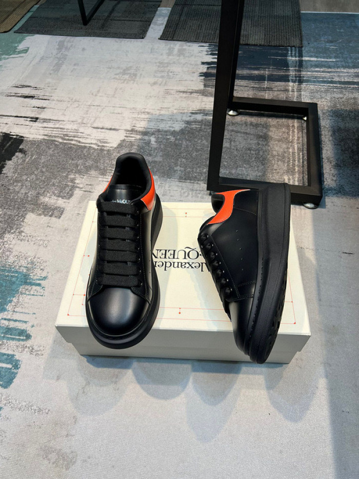 A1EXANDER M*QUEEN SNEAKERS WHGP7-81