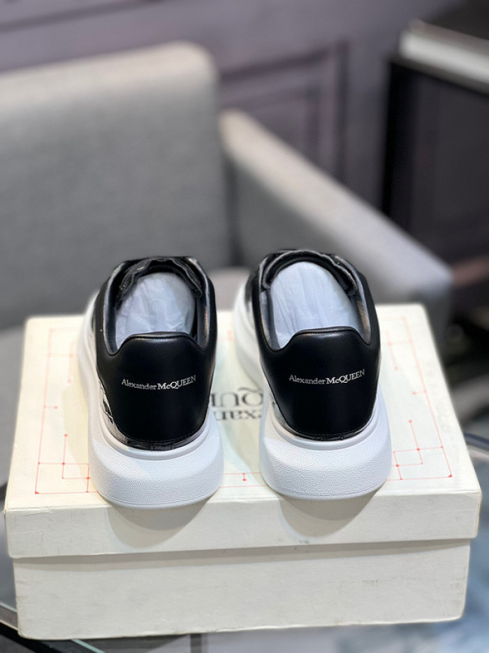 A1EXANDER M*QUEEN SNEAKERS WHGP7-97