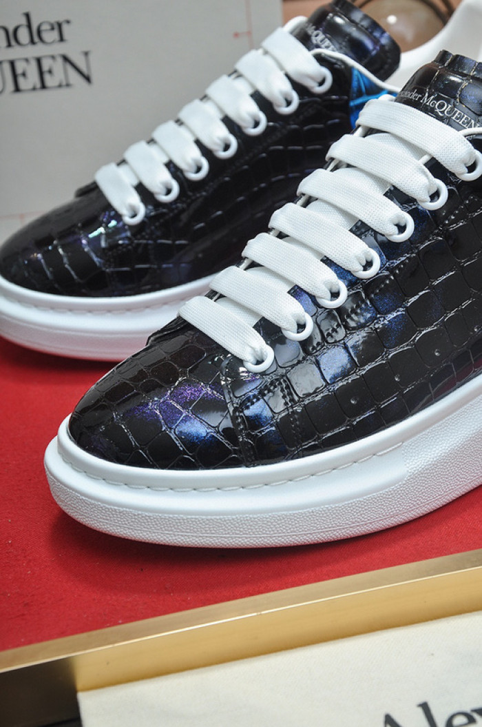 A1EXANDER M*QUEEN SNEAKERS WHGP7-100