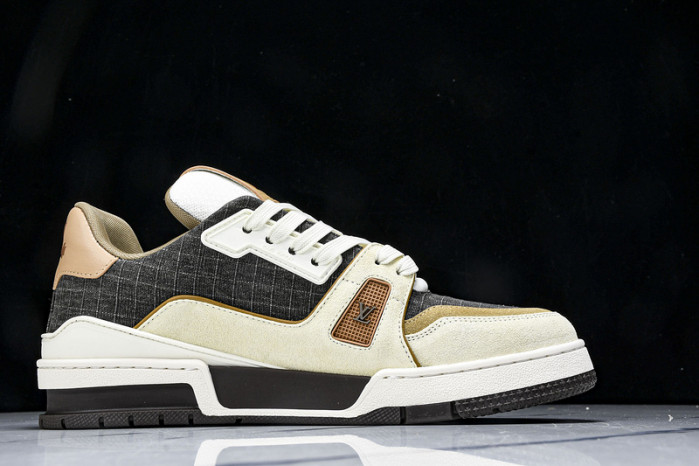 1V TRAINER 1V0425-327