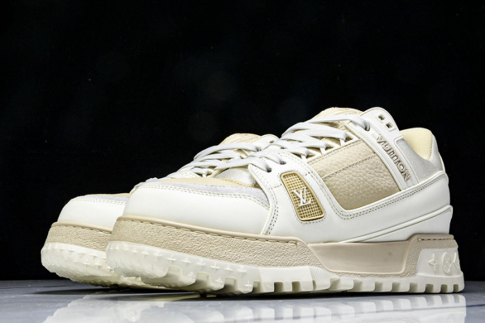 1V TRAINER 1V0425-331