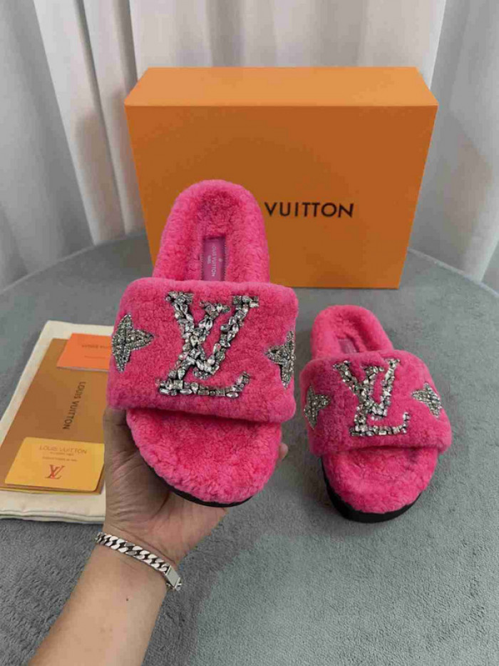 1*V SLIPPERS 11V0107-014