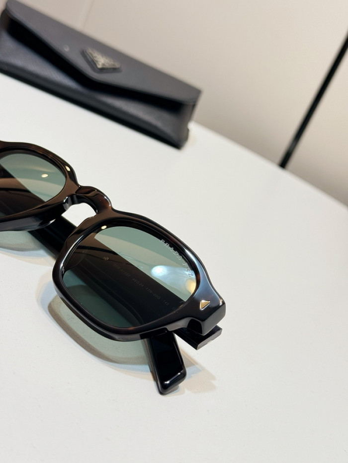 pra*da sunglasses SG0410-017