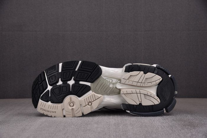 BLCG RUNNER SNEAKER W910