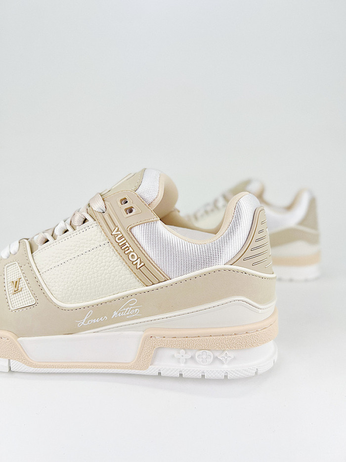 1V SNEAKERS 1V0425-113