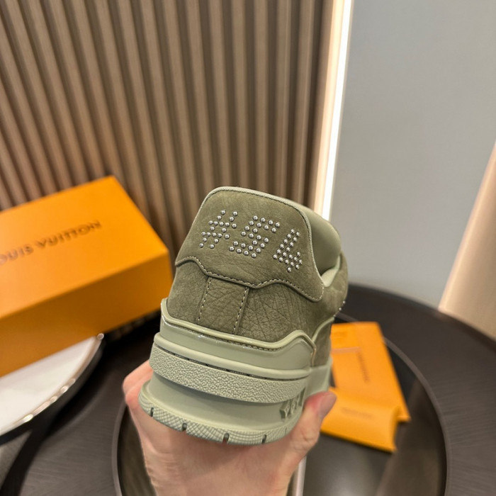 1V SNEAKERS 1V0425-119