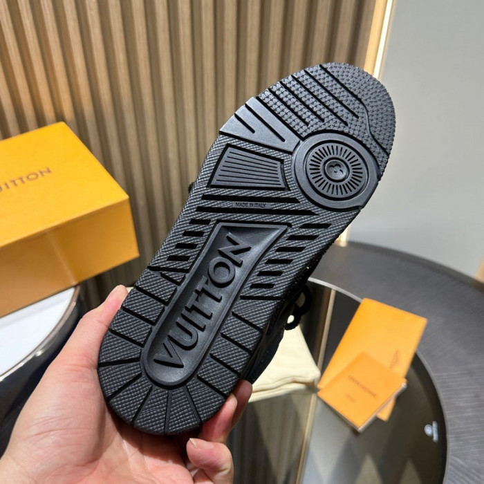 1V SNEAKERS 1V0425-131