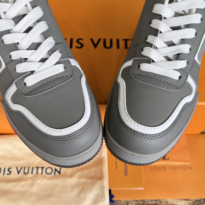 1V SNEAKERS 1V0425-203