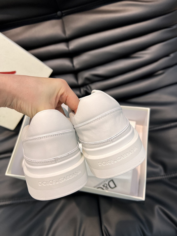 D.G. Sneakers DG210-246