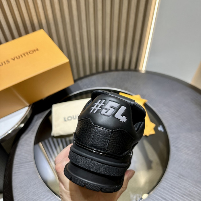 1V SNEAKERS 1V0425-273