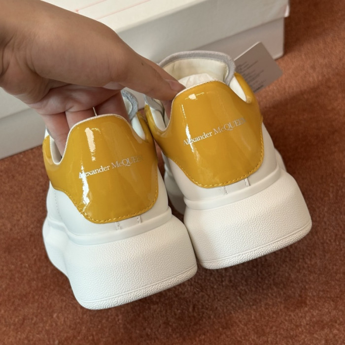 A1EXANDER M*QUEEN SNEAKERS WHGP7-197