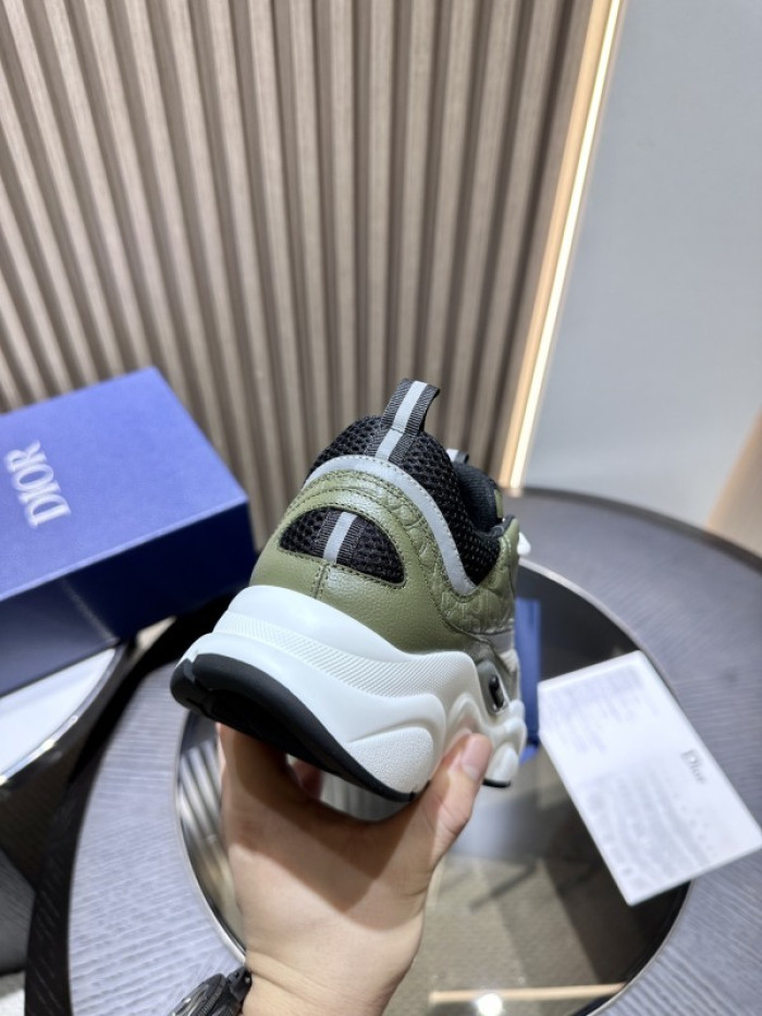 D10R B22 TRAINER SNEAKER DR258-0068