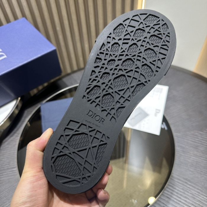 D10R B33 Sneakers Low Top DR33-036