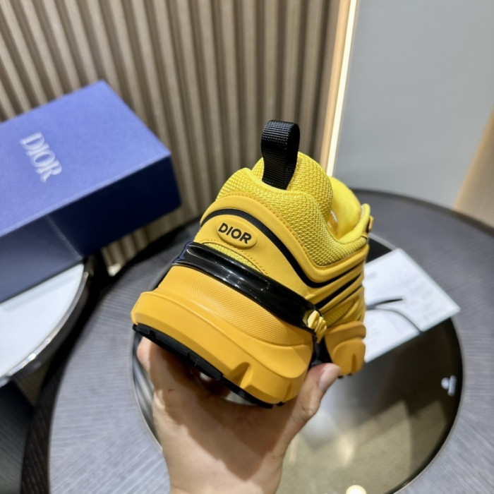 D10R SHOES B44 D896-167